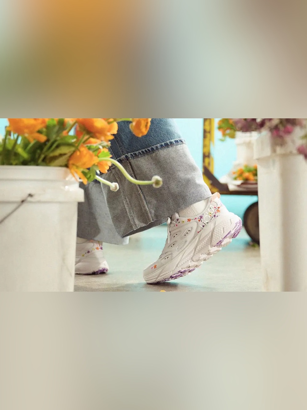 $170 Hoka Clifton L 'Vibrant Bloom' Sneakers - Women’s 9 - Nimbus Cloud Grey